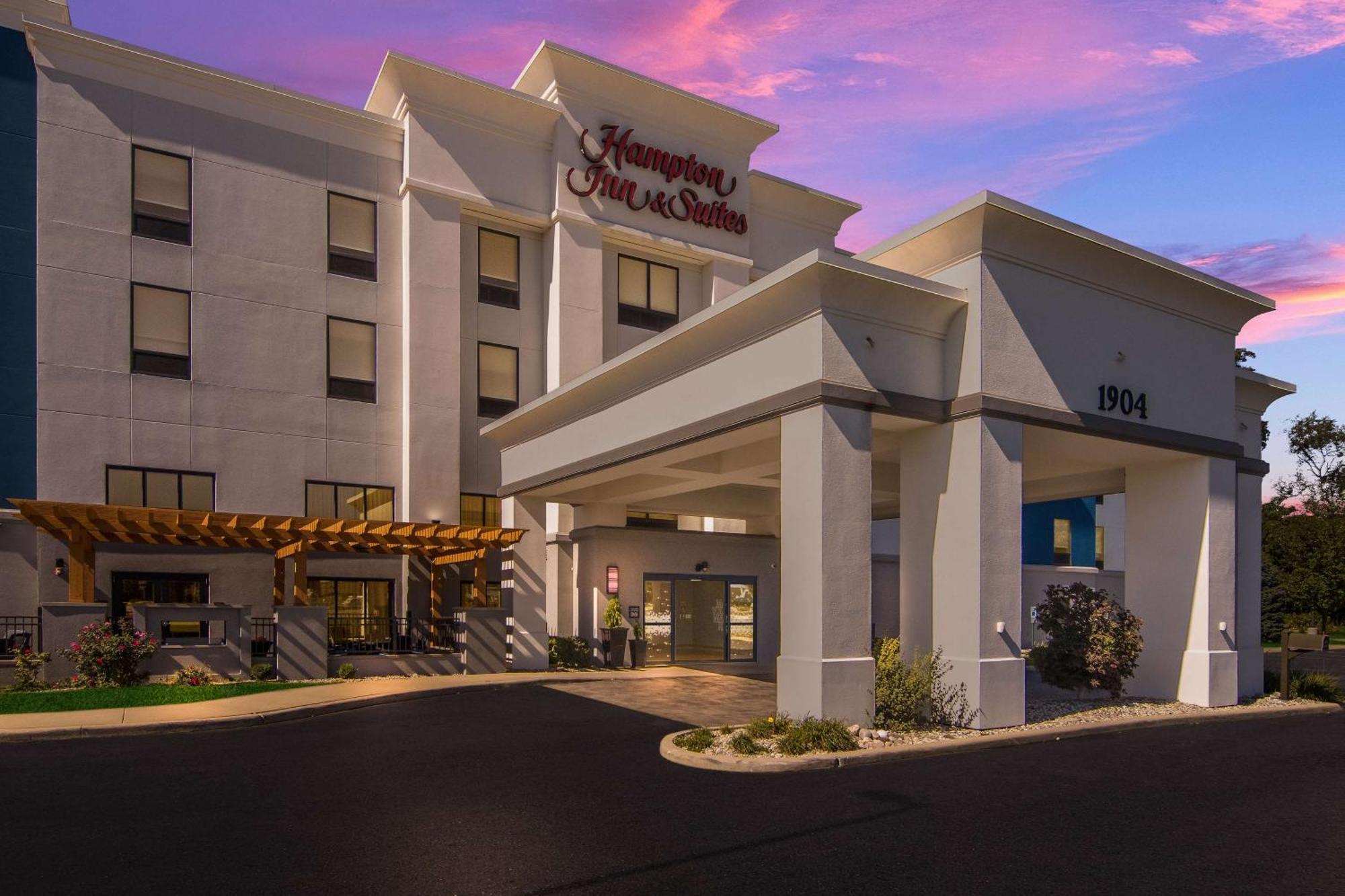 Hampton Inn & Suites Шерервилл Экстерьер фото