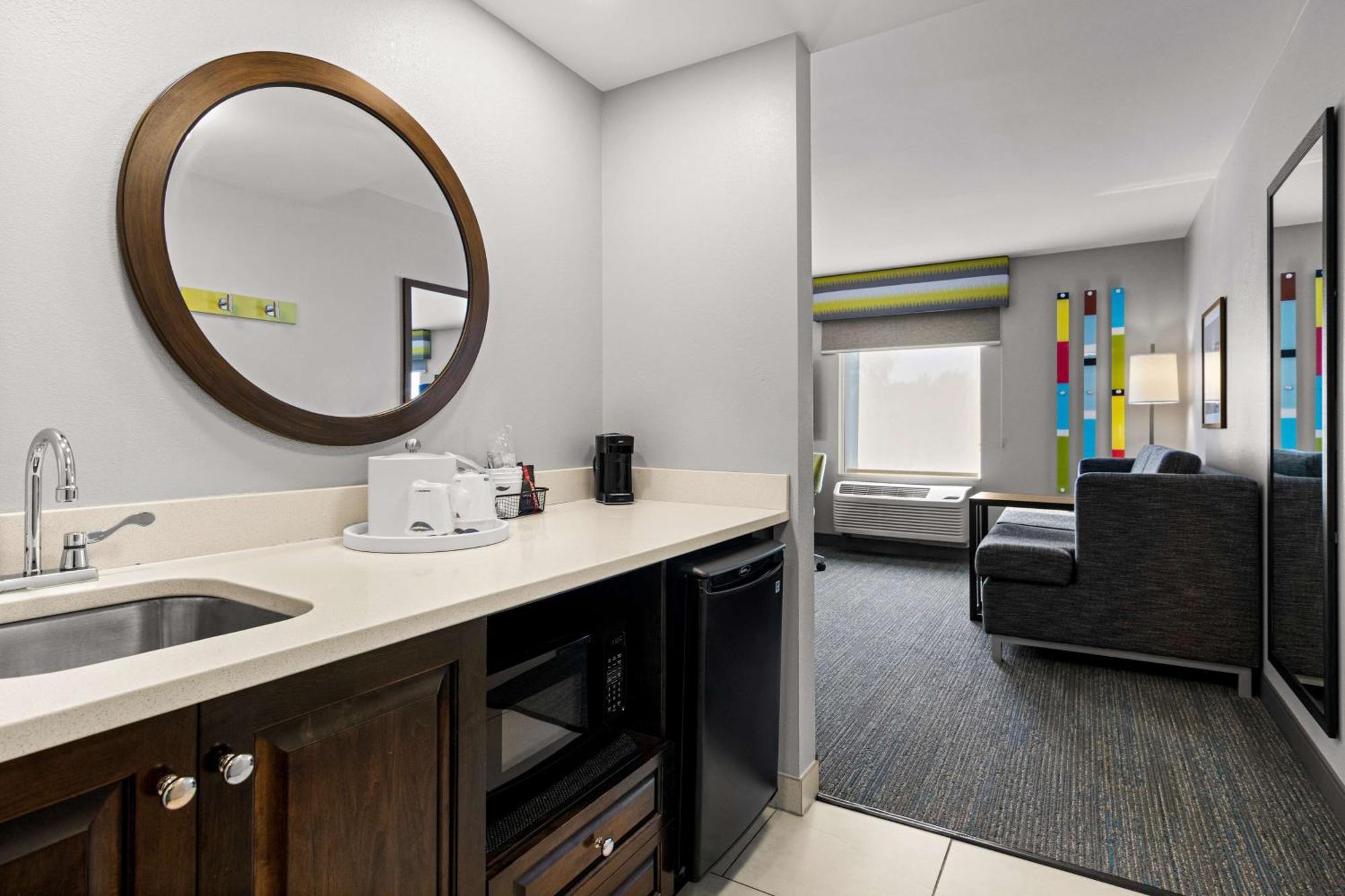 Hampton Inn & Suites Шерервилл Экстерьер фото