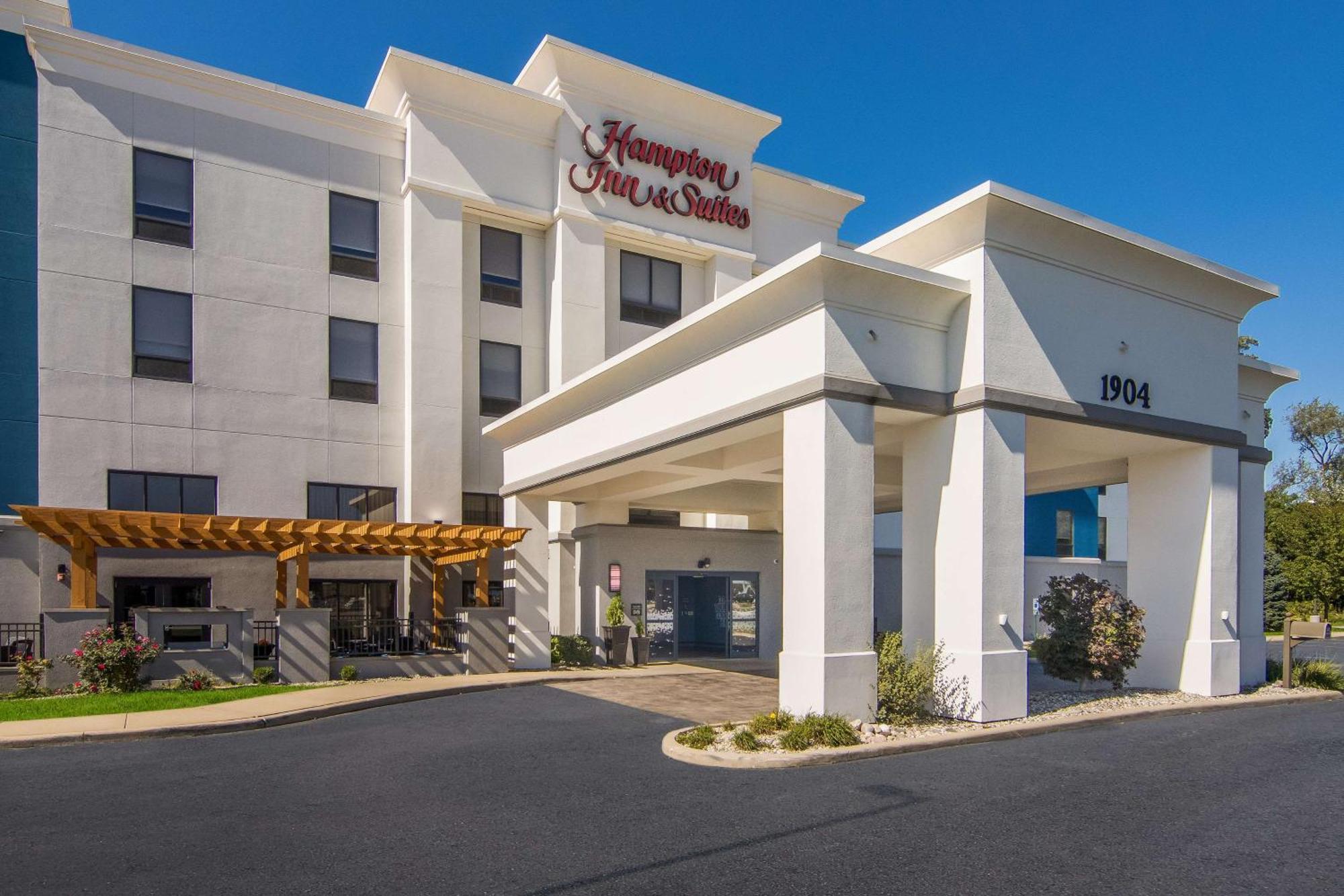 Hampton Inn & Suites Шерервилл Экстерьер фото